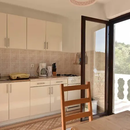 Apartament Marko Gdinj